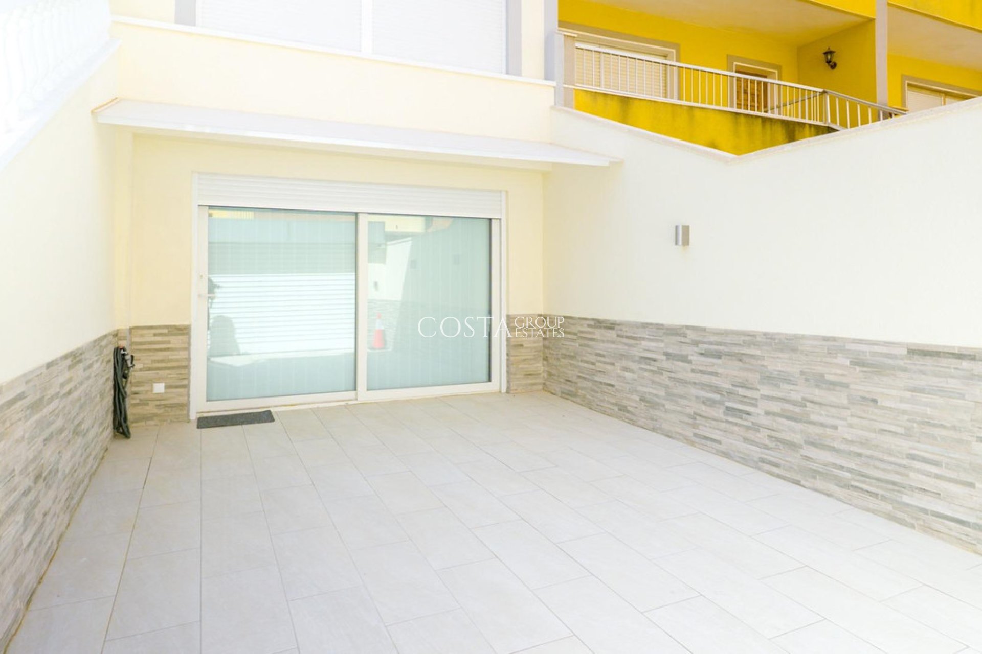 Herverkoop - Huis -
Orihuela Costa - Punta Prima