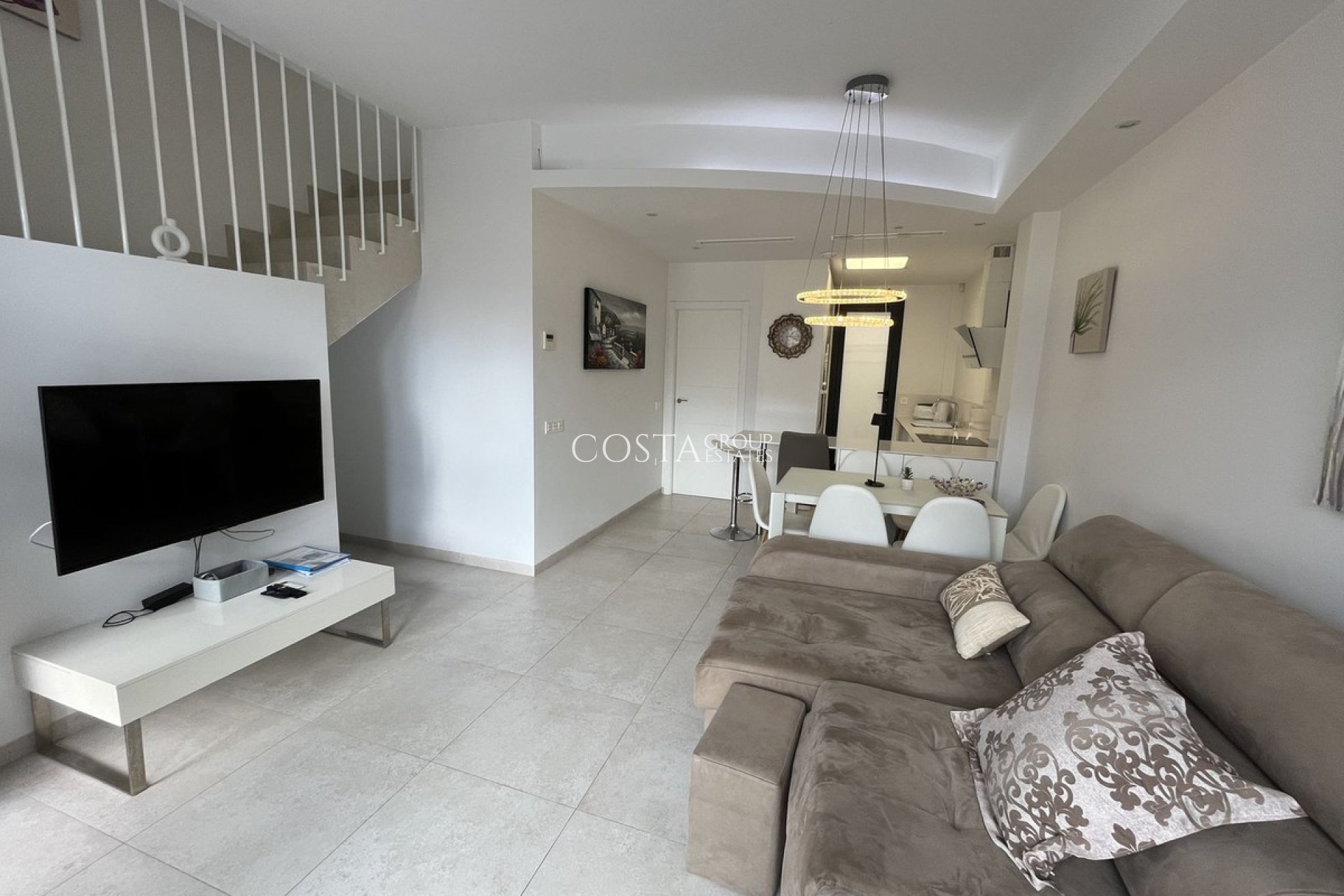 Herverkoop - Huis -
Orihuela Costa - Villamartin