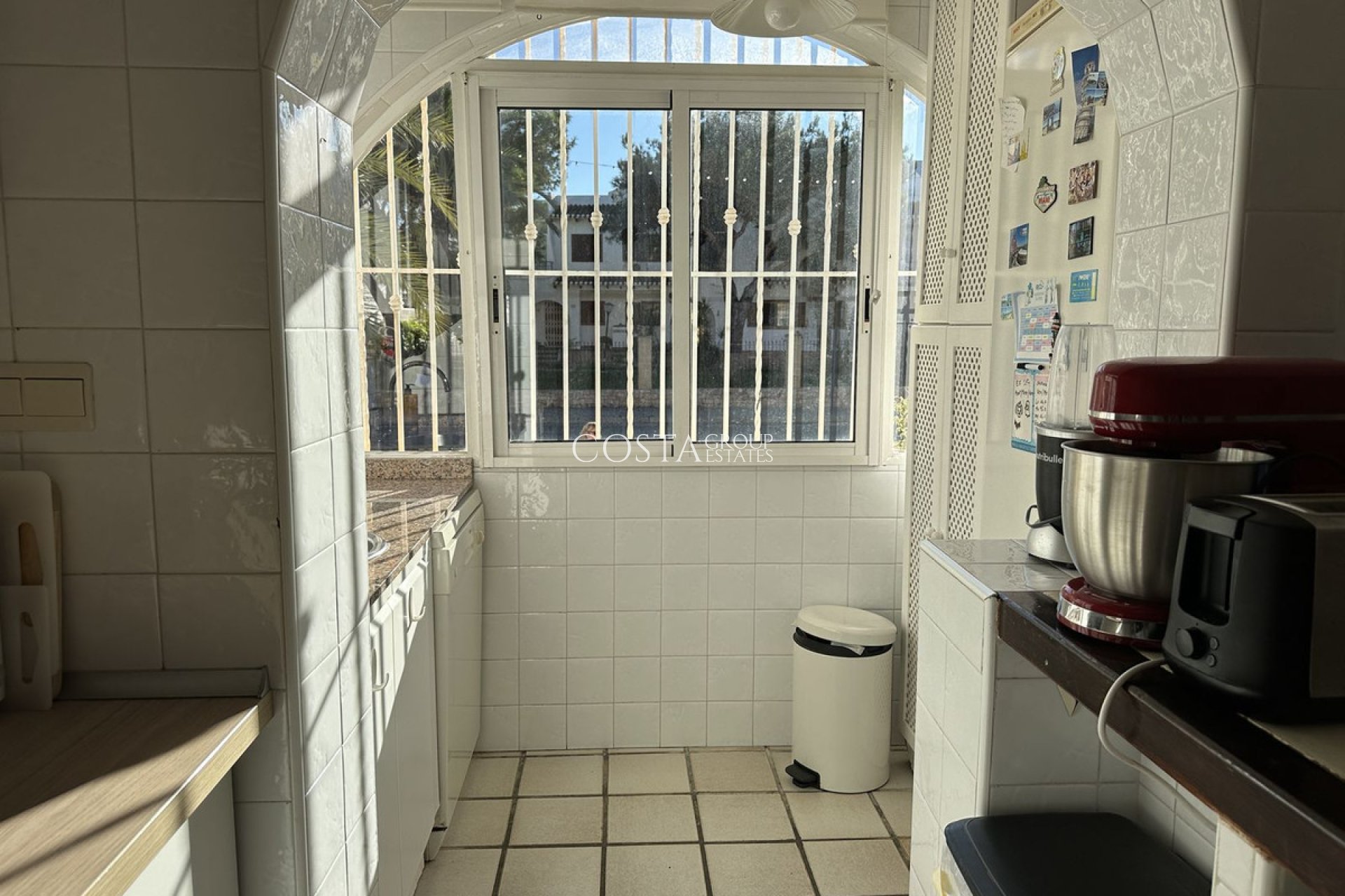 Herverkoop - Huis -
Orihuela Costa