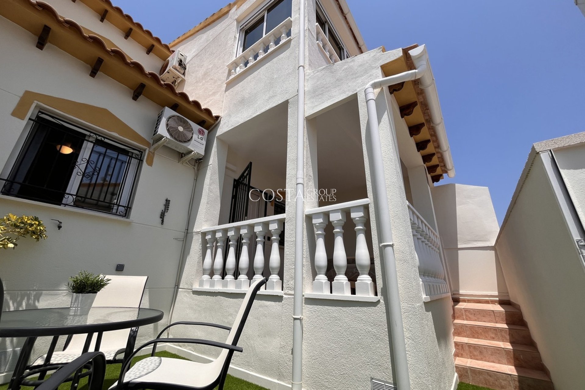 Herverkoop - Huis -
Orihuela - Playa Flamenca