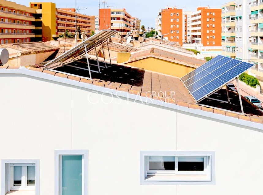 Herverkoop - Huis -
Orihuela - Punta Prima