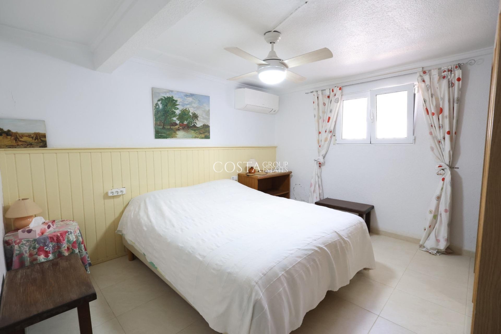 Herverkoop - Huis -
Orihuela - Punta Prima