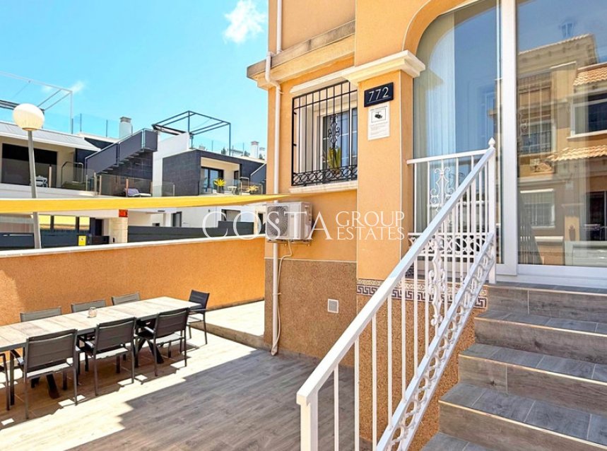 Herverkoop - Huis -
Orihuela - Villamartin