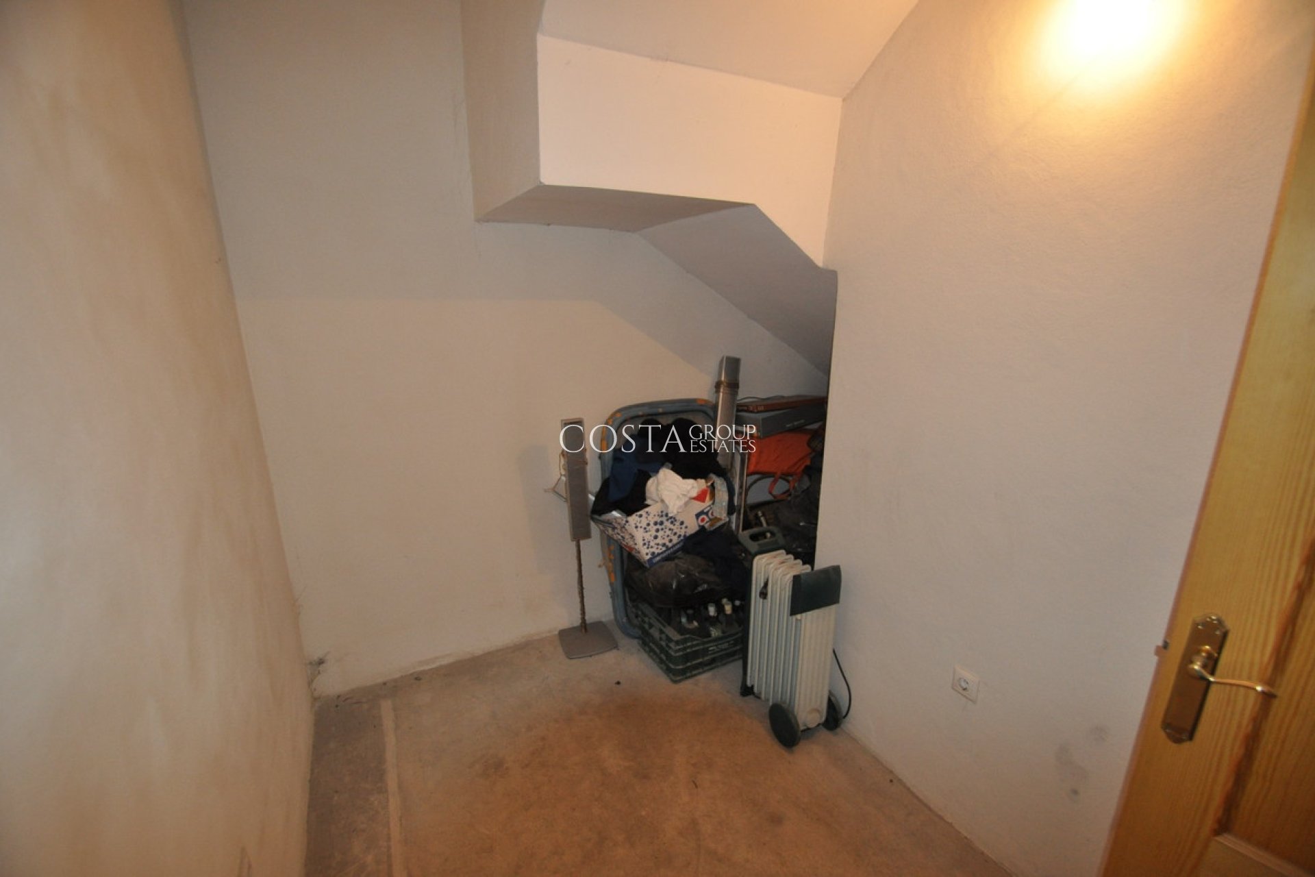 Herverkoop - Huis -
Pinoso - Pinoso Centro