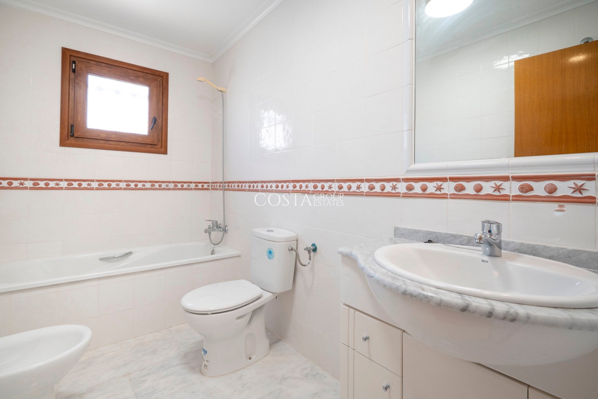 Herverkoop - Huis -
San Miguel de Salinas - San Miguel