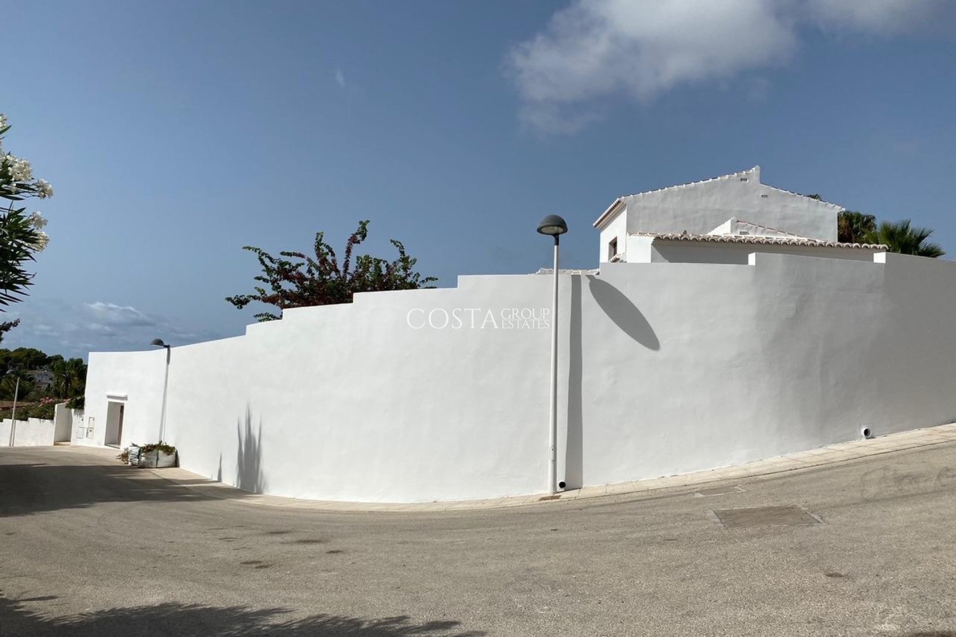 Herverkoop - Huis -
Teulada - Moraira