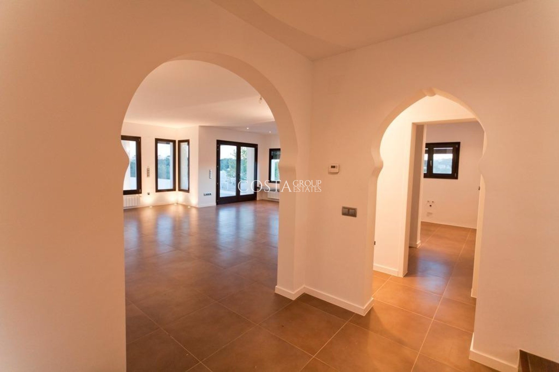 Herverkoop - Huis -
Teulada - Moraira