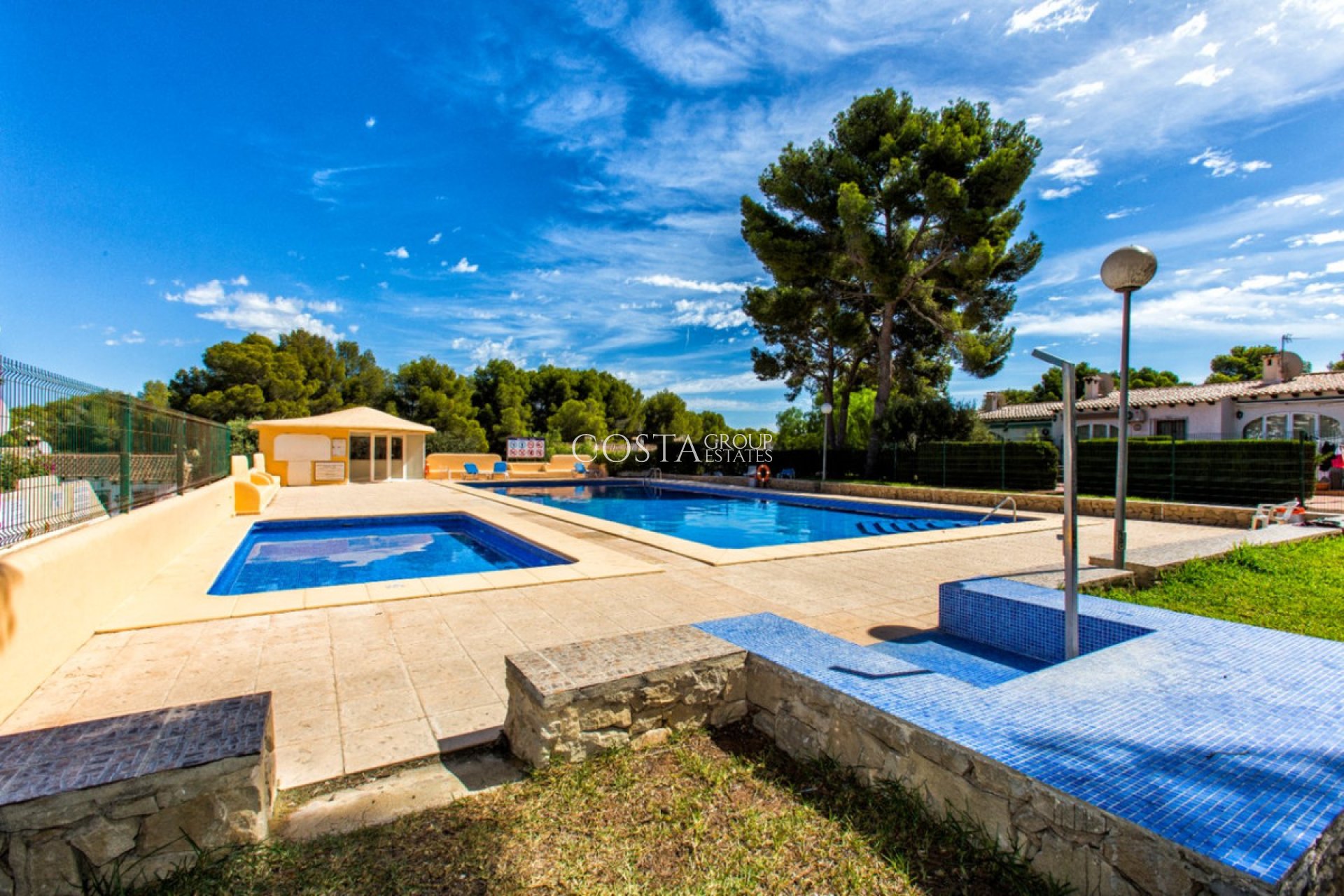 Herverkoop - Huis -
Teulada - Moraira