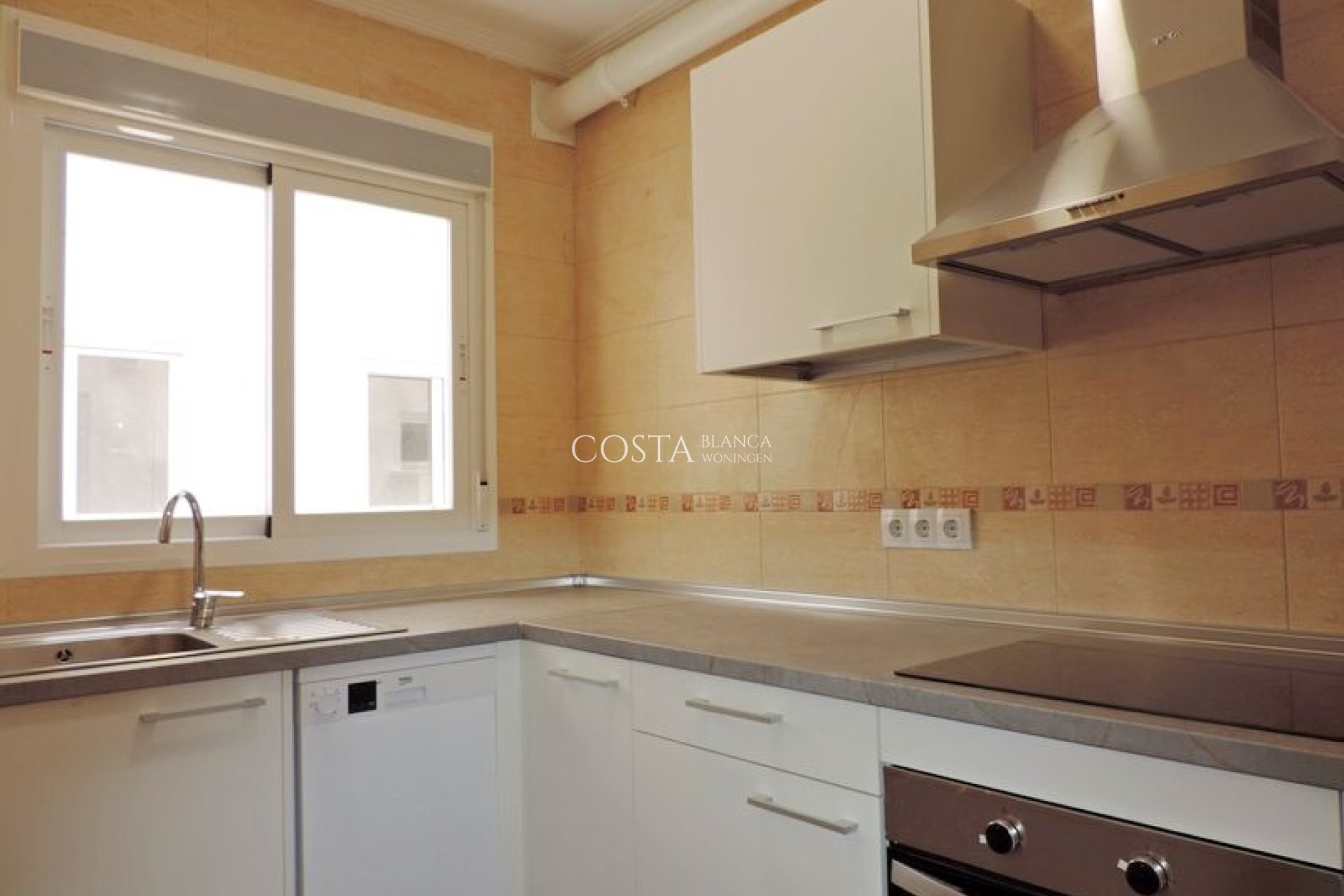 Herverkoop - Huis -
Torre Pacheco