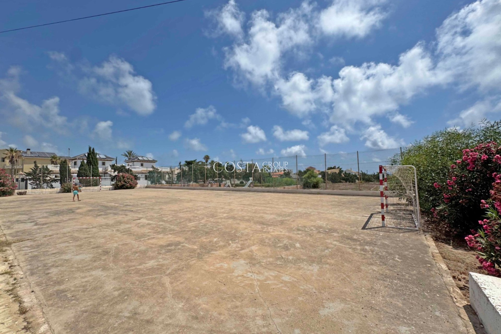 Herverkoop - Huis -
Torrevieja - La Mata