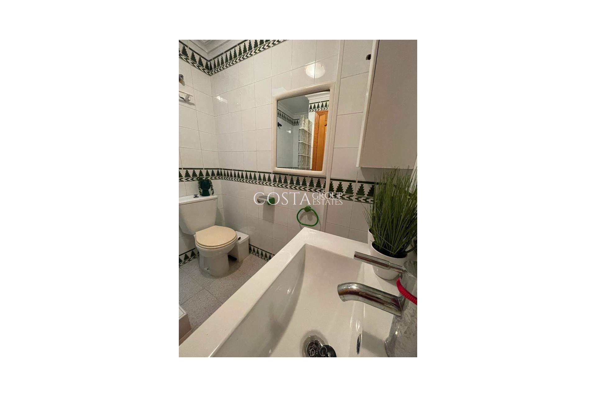 Herverkoop - Huis -
Torrevieja - La Mata