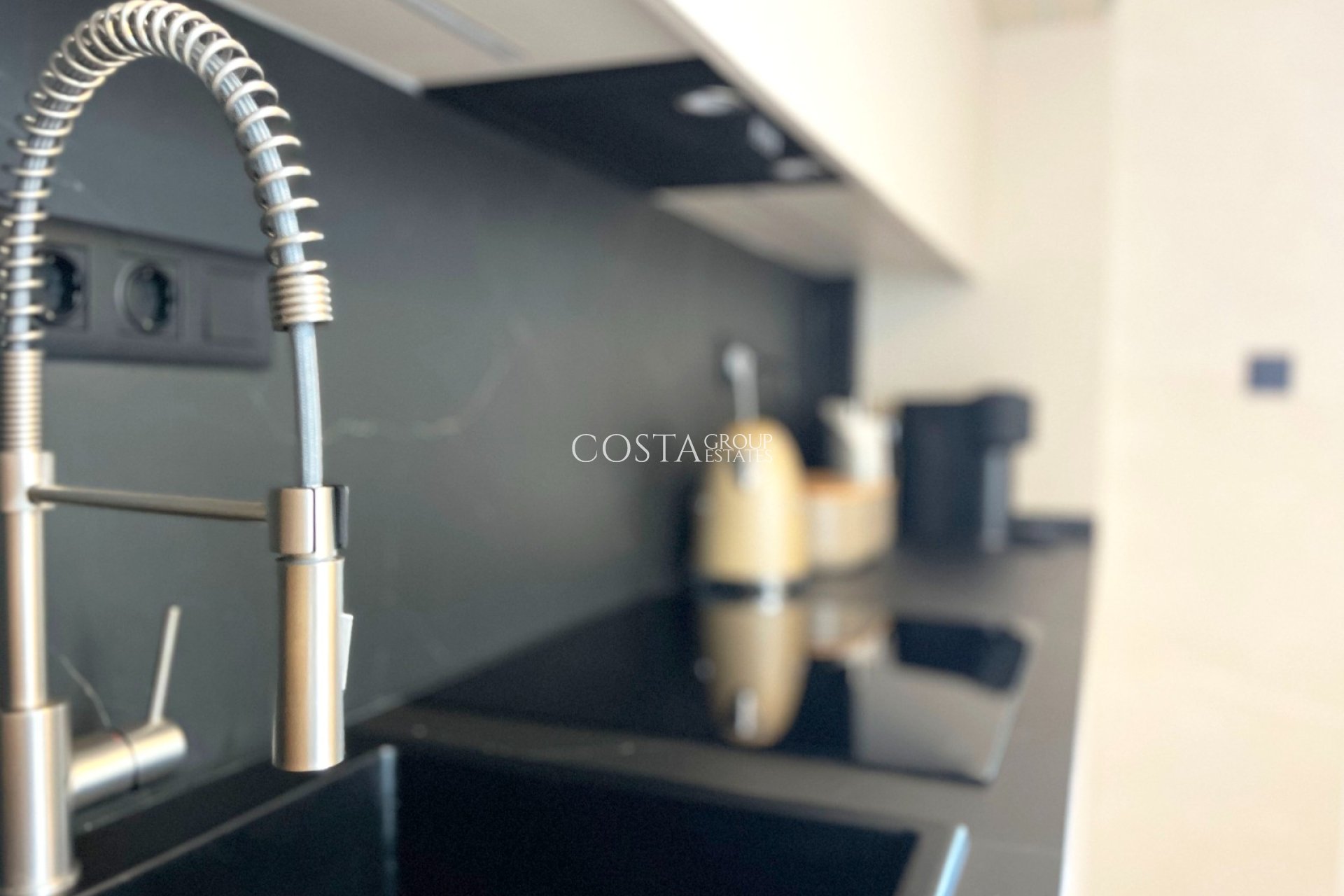 Herverkoop - Huis -
Torrevieja - Los Balcones