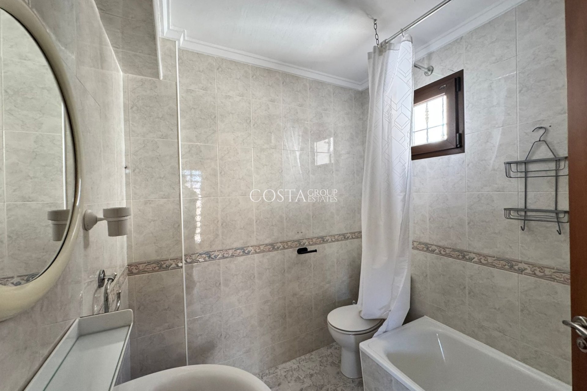 Herverkoop - Huis -
Torrevieja - Punta Prima