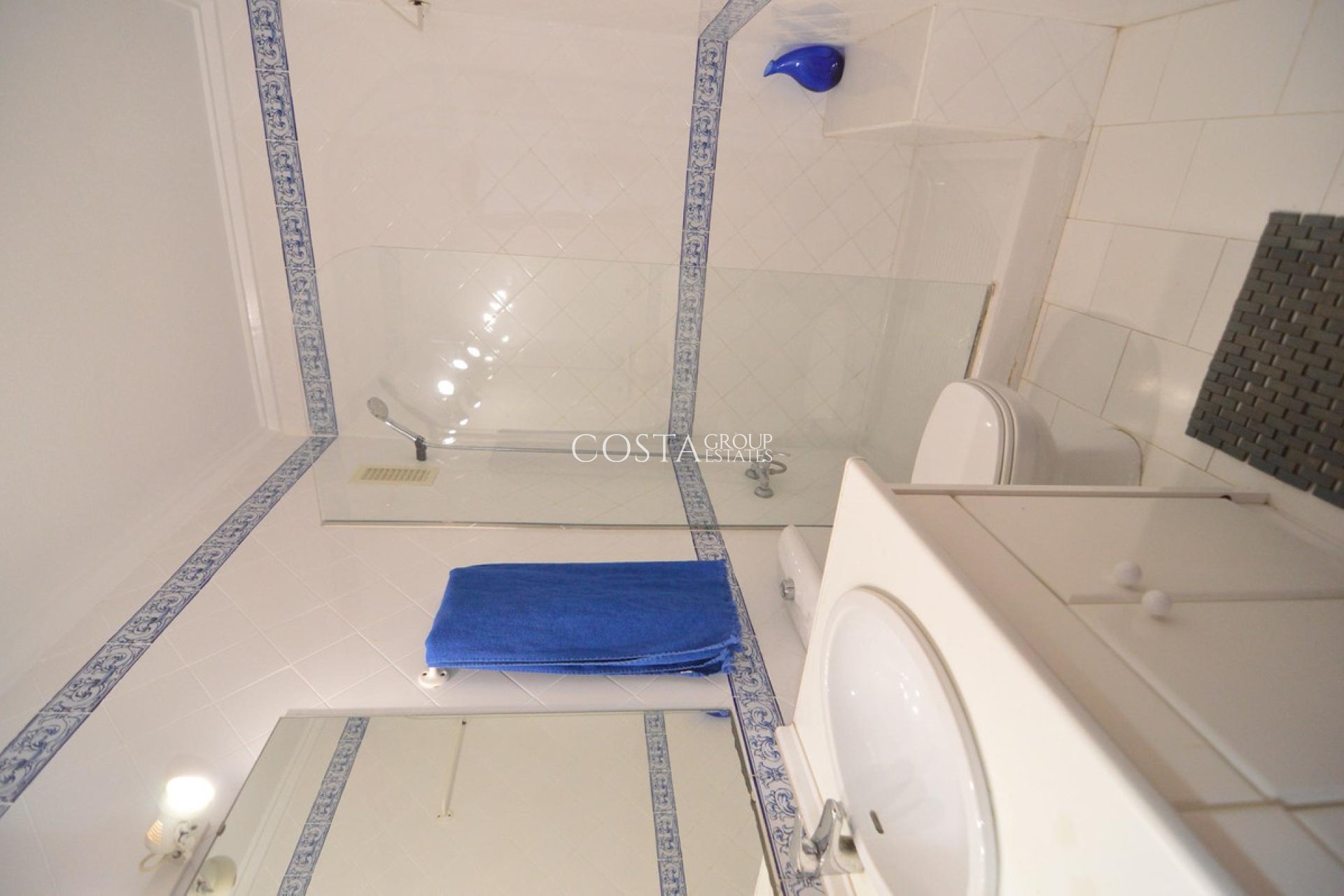 Herverkoop - Huis -
Torrevieja - Torrevieja Centro