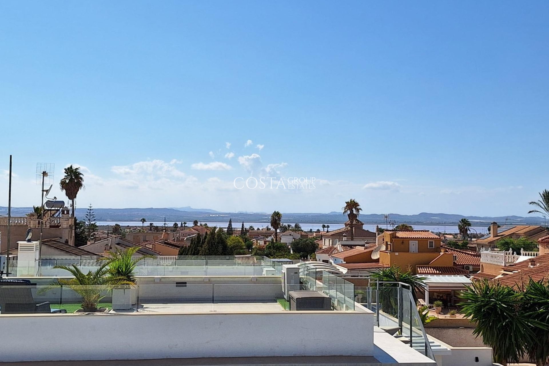 Herverkoop - Huis -
Torrevieja - Torrevieja Centro