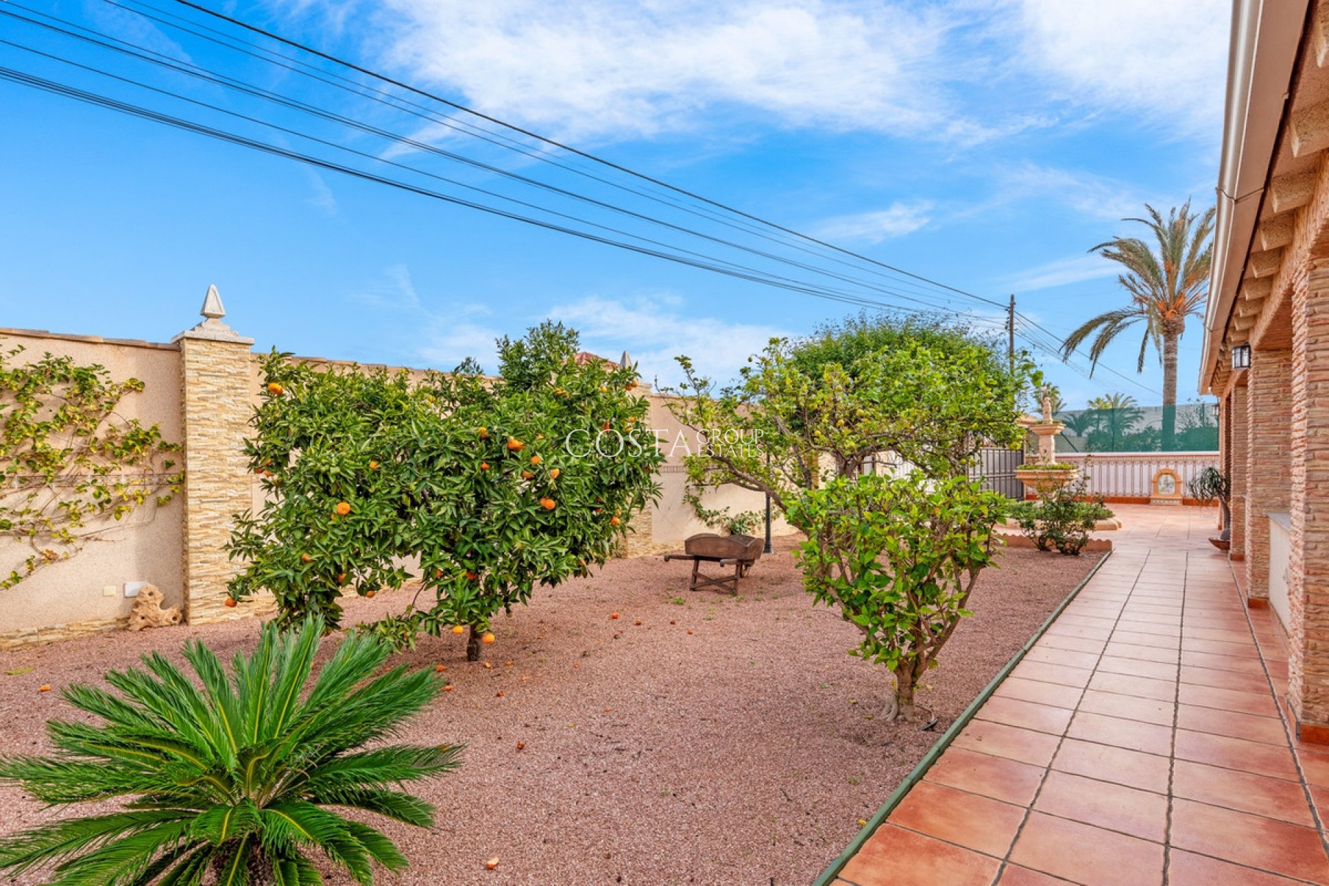 Herverkoop - Huis -
Torrevieja - Torrevieja Centro