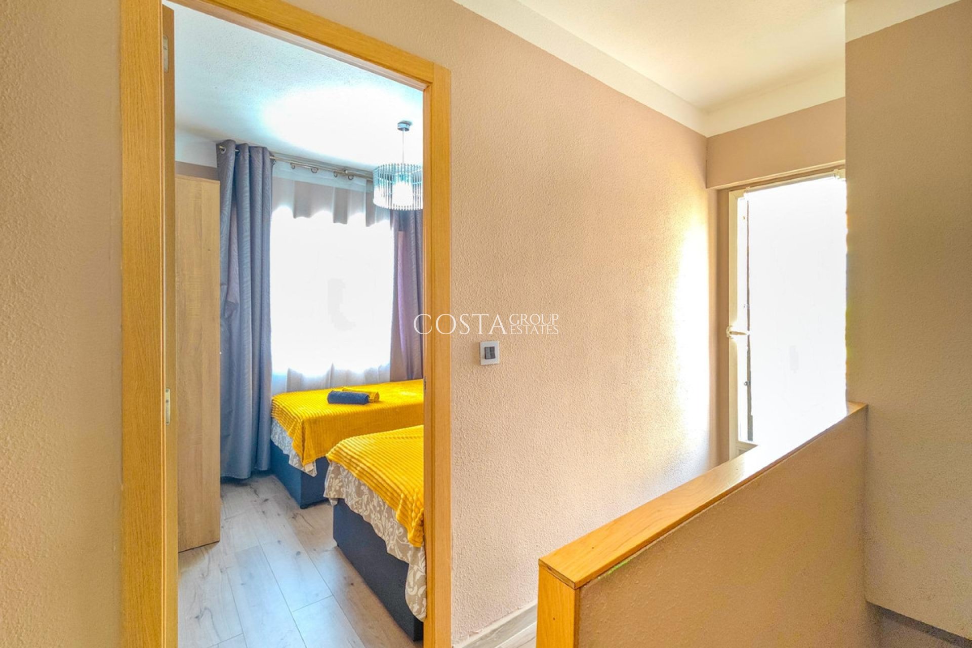 Herverkoop - Huis -
Torrevieja - Torrevieja Centro