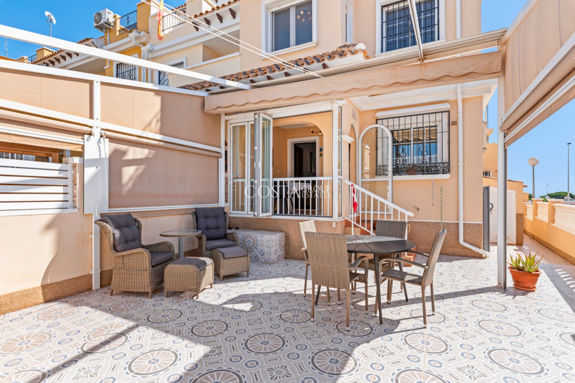 Herverkoop - Huis -
Torrevieja - Torrevieja Centro