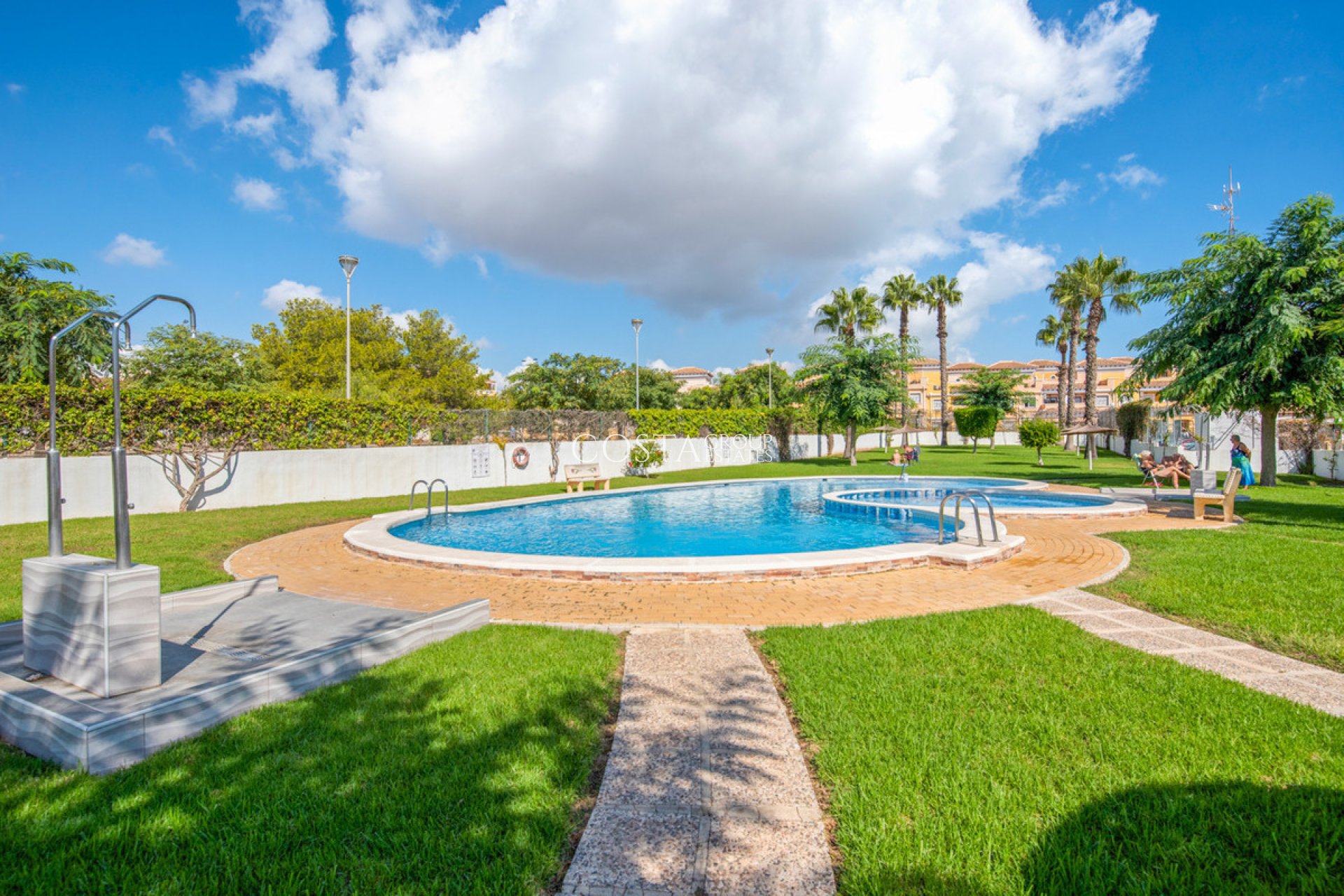 Herverkoop - Huis -
Torrevieja - Torrevieja Centro