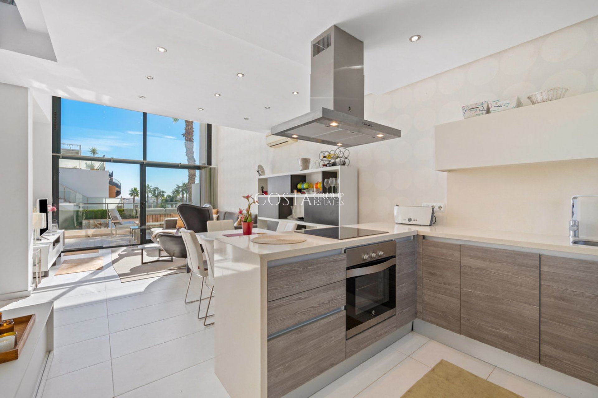 Herverkoop - Huis -
Torrevieja - Torrevieja Centro