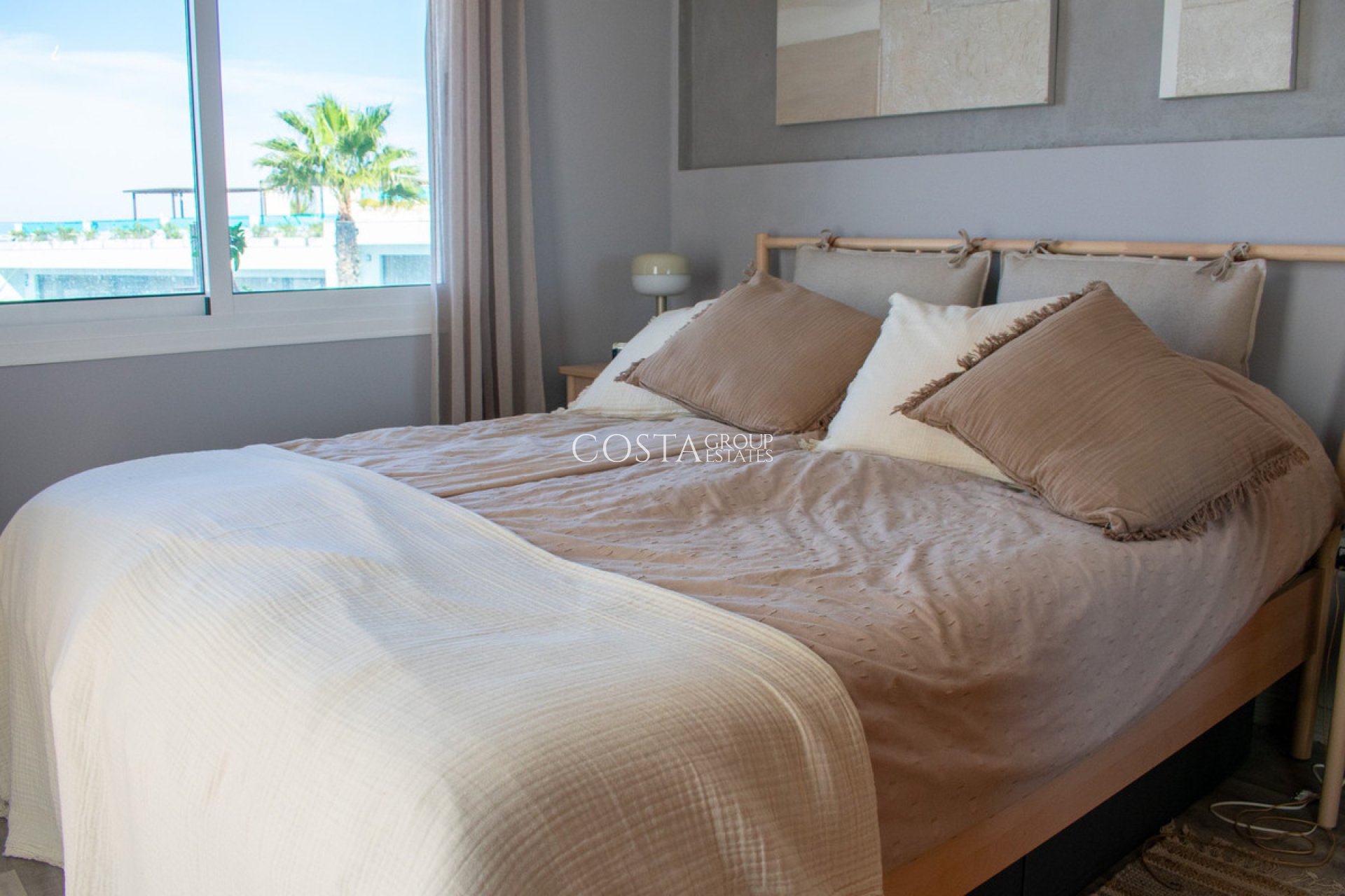 Herverkoop - Huis -
Torrevieja - Torrevieja Centro