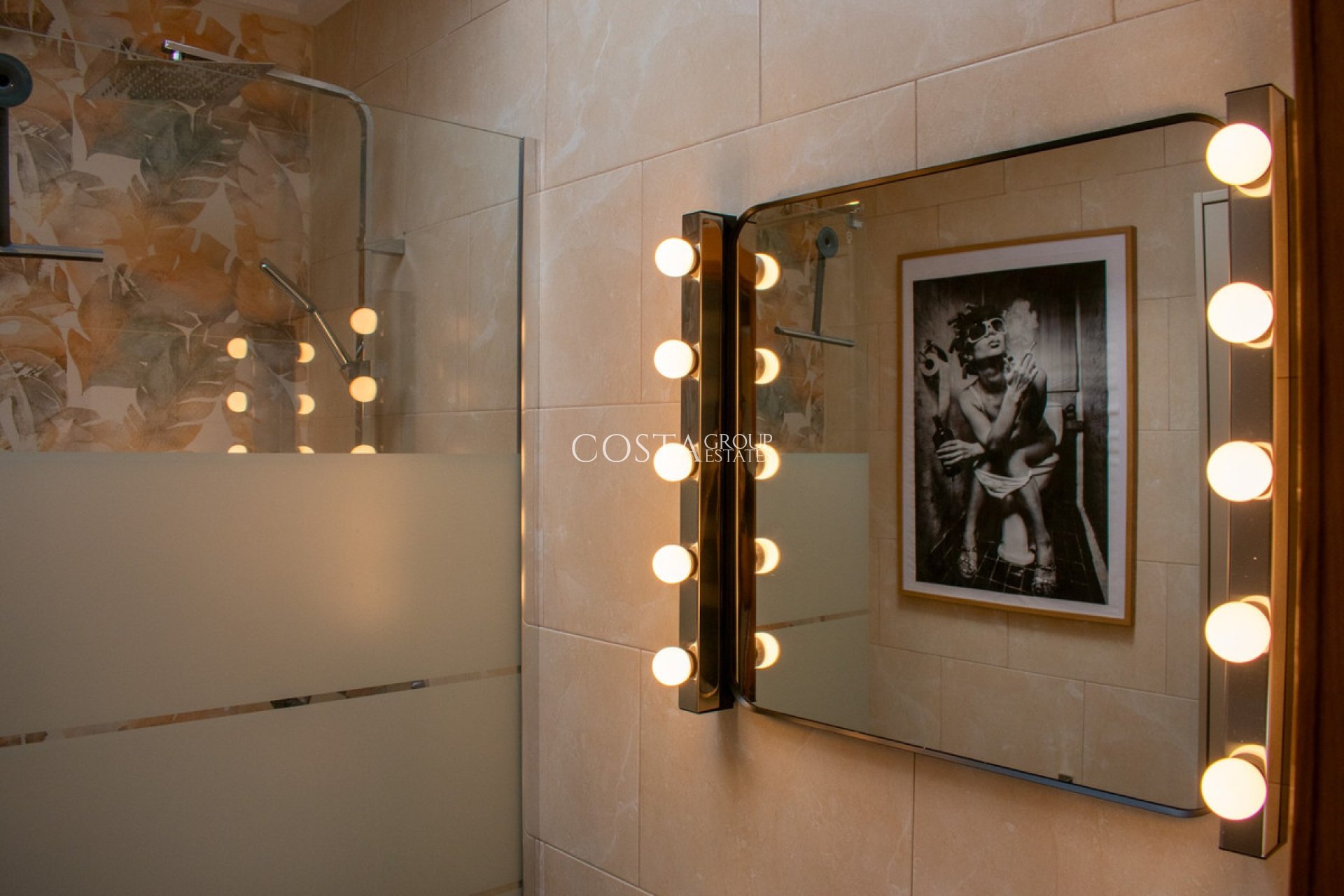 Herverkoop - Huis -
Torrevieja - Torrevieja Centro