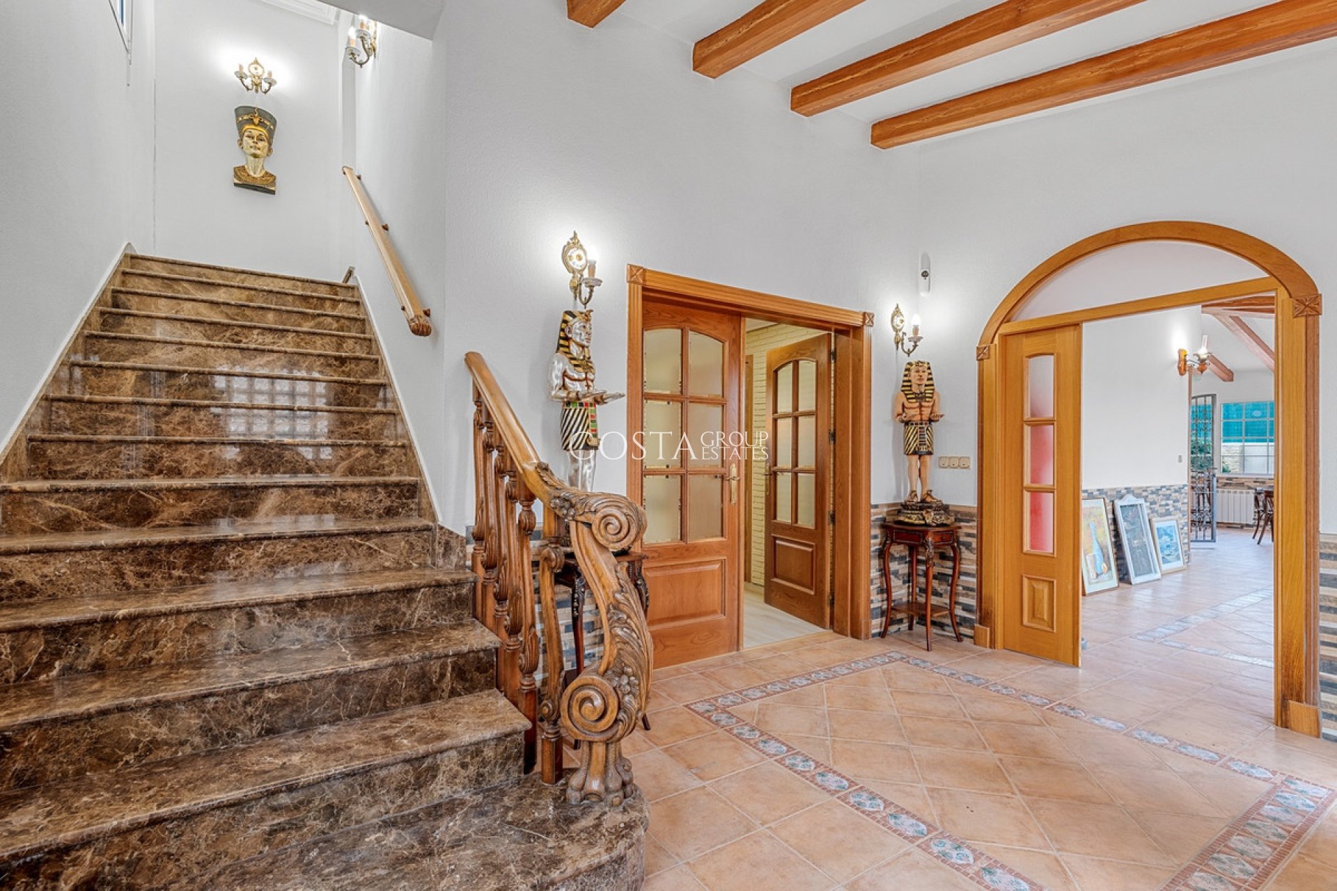 Herverkoop - Huis -
Torrevieja