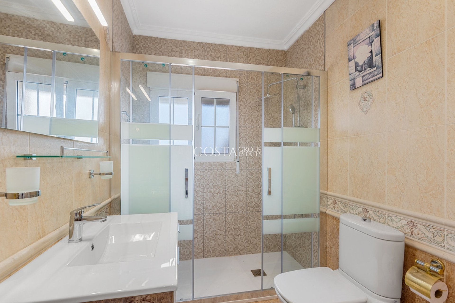 Herverkoop - Huis -
Torrevieja