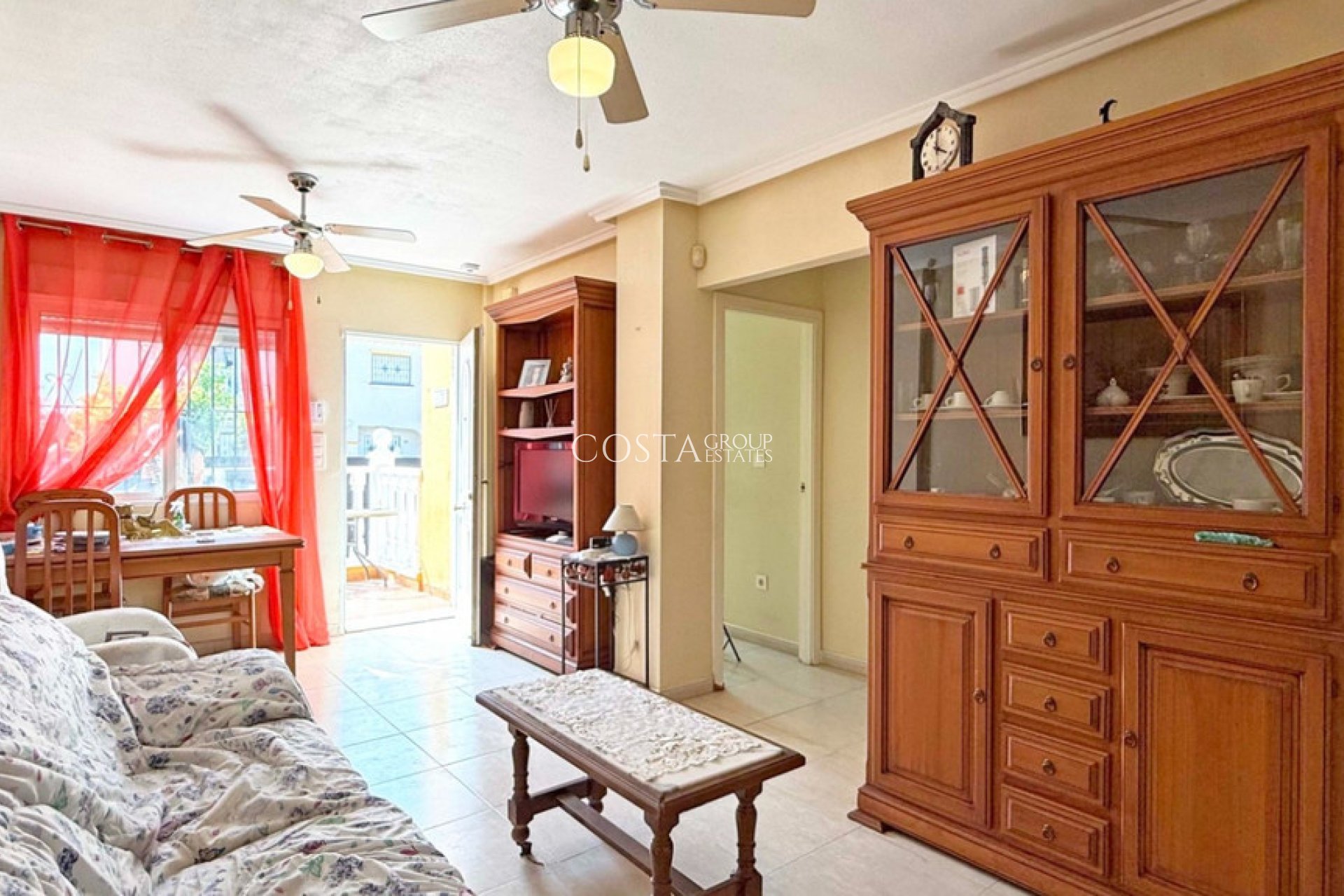 Herverkoop - Huis -
Torrevieja