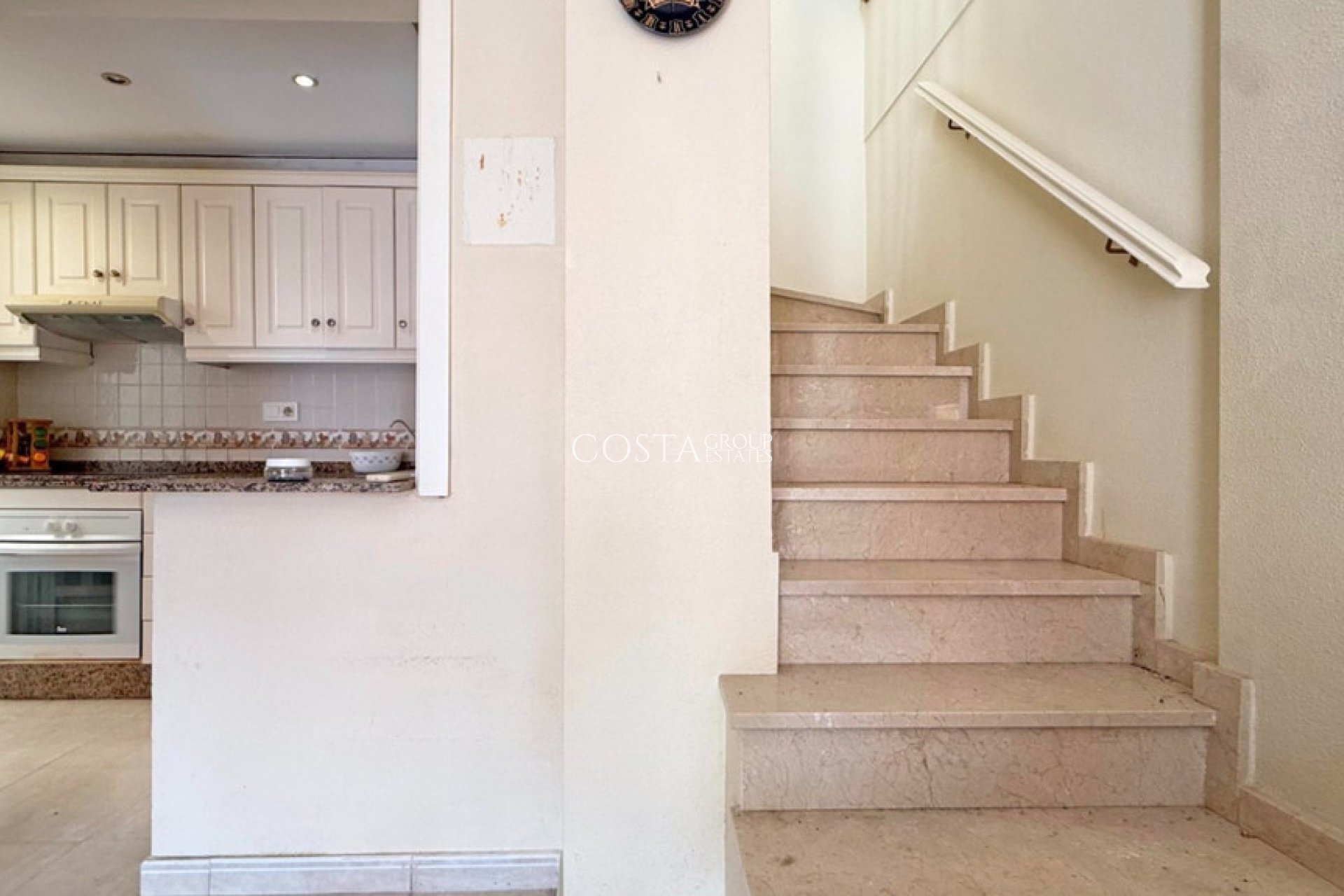 Herverkoop - Huis -
Torrevieja