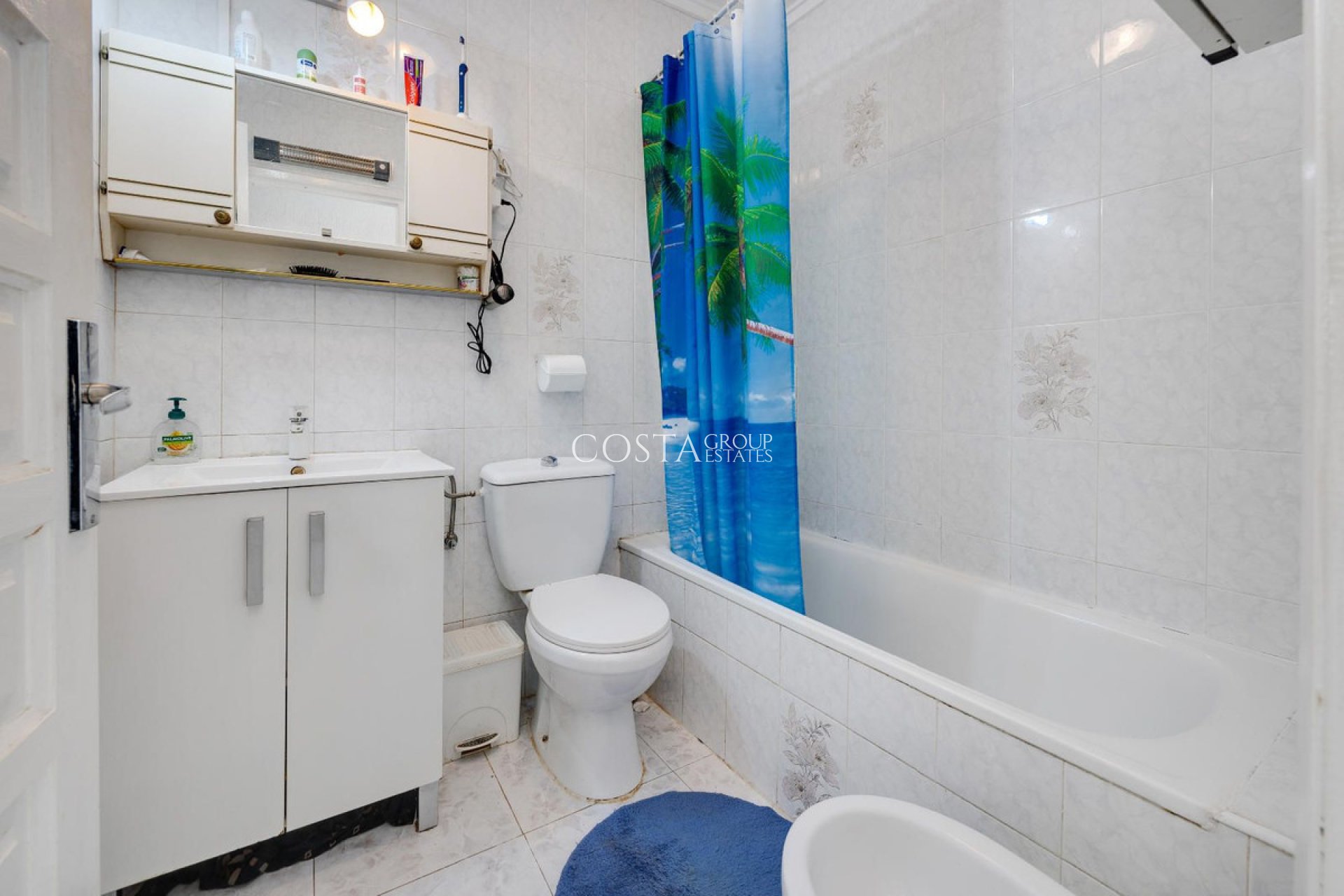 Herverkoop - Huis -
Torrevieja