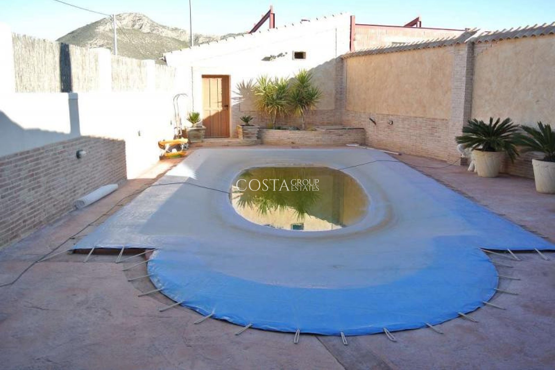 Herverkoop - Villa -
Abanilla - Cañada de la Leña