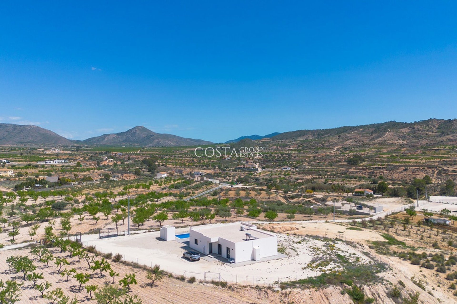 Herverkoop - Villa -
Abanilla - Macisvenda