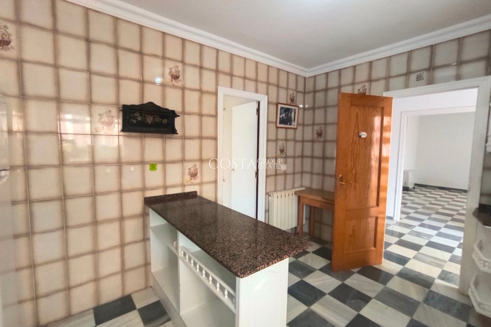 Herverkoop - Villa -
Aguilas - Águilas Centro