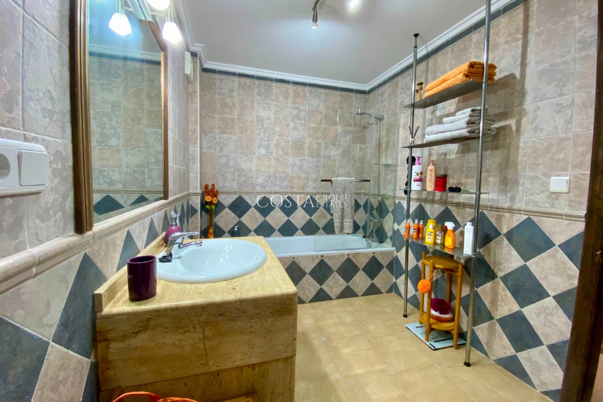 Herverkoop - Villa -
Algorfa - Algorfa Centro