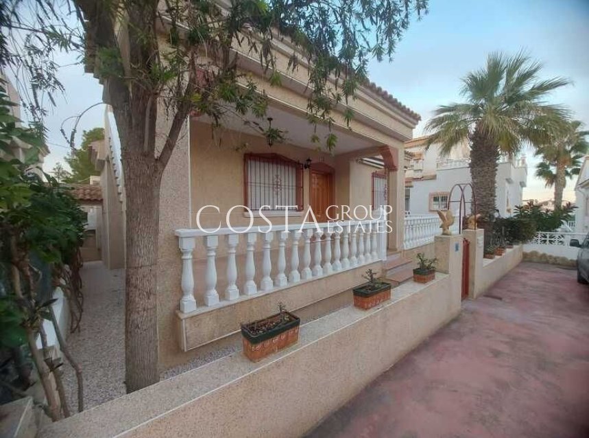 Herverkoop - Villa -
Algorfa - Algorfa Centro