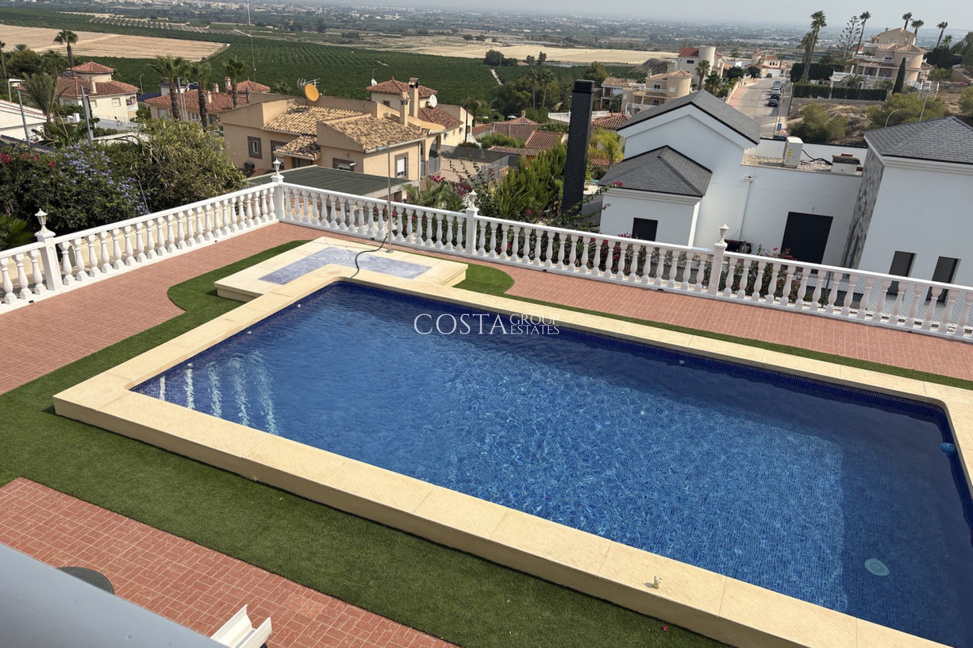 Herverkoop - Villa -
Algorfa - Algorfa Centro