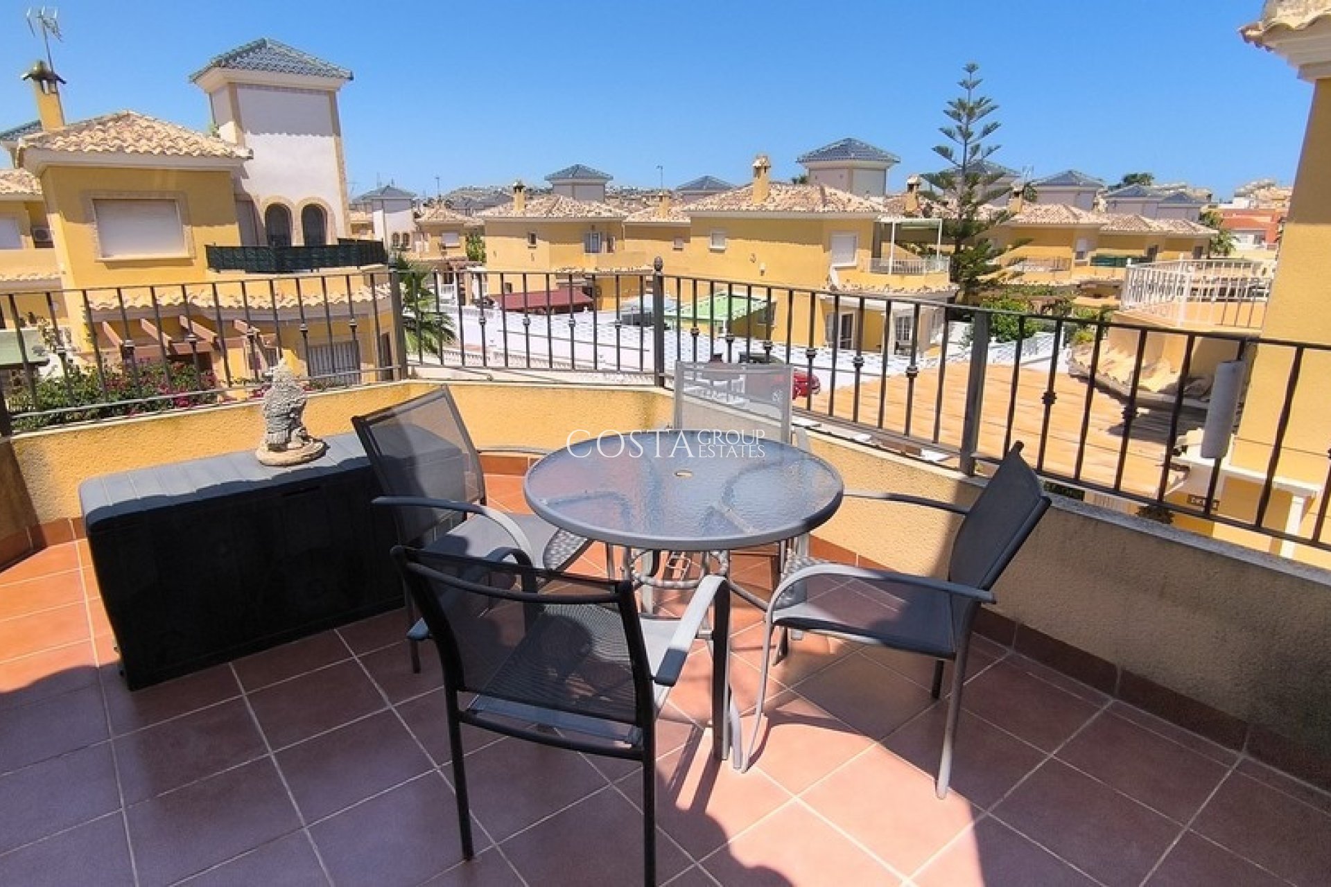 Herverkoop - Villa -
Algorfa - Algorfa Centro