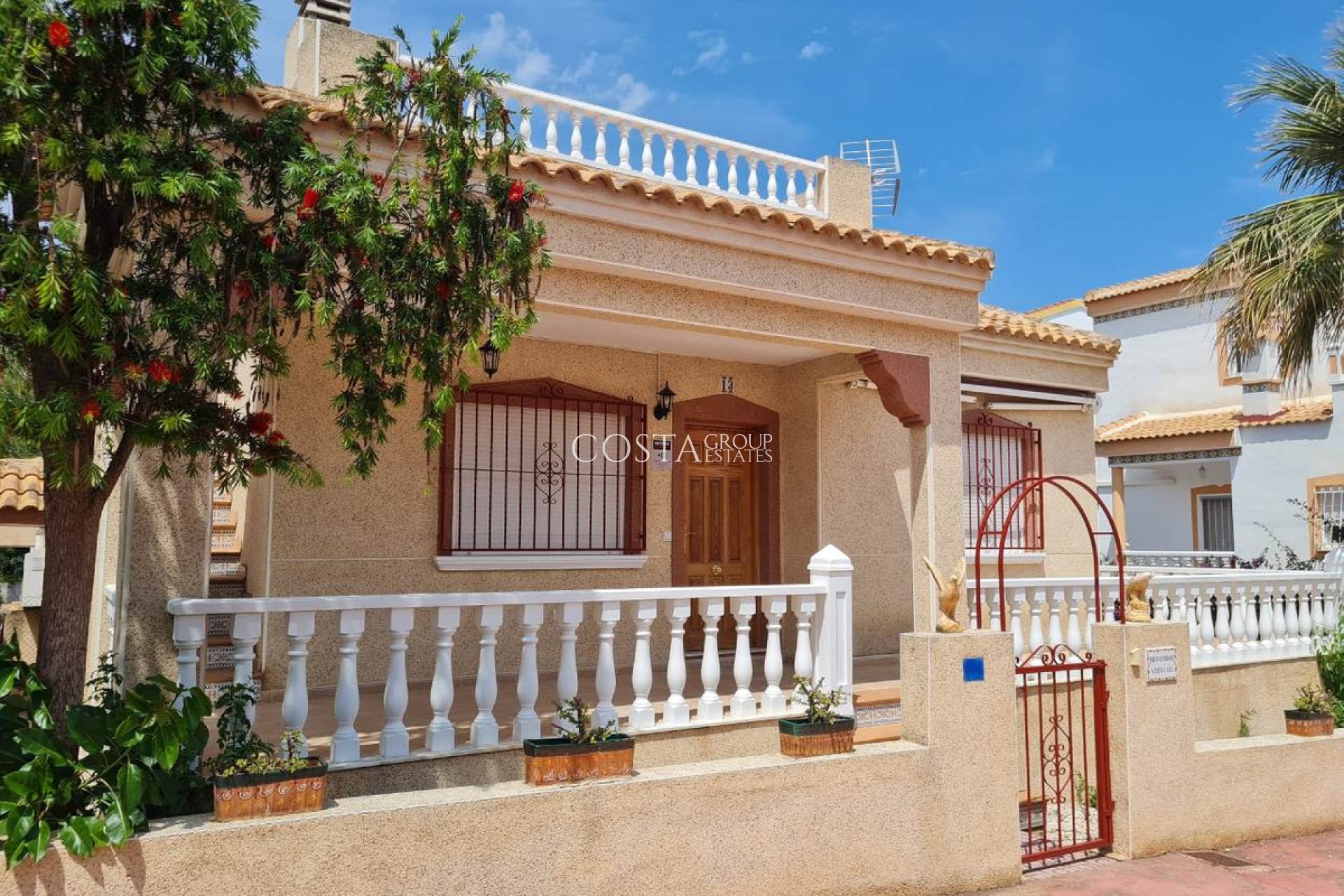 Herverkoop - Villa -
Algorfa - Algorfa Centro