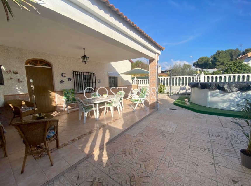 Herverkoop - Villa -
Algorfa - Algorfa Centro