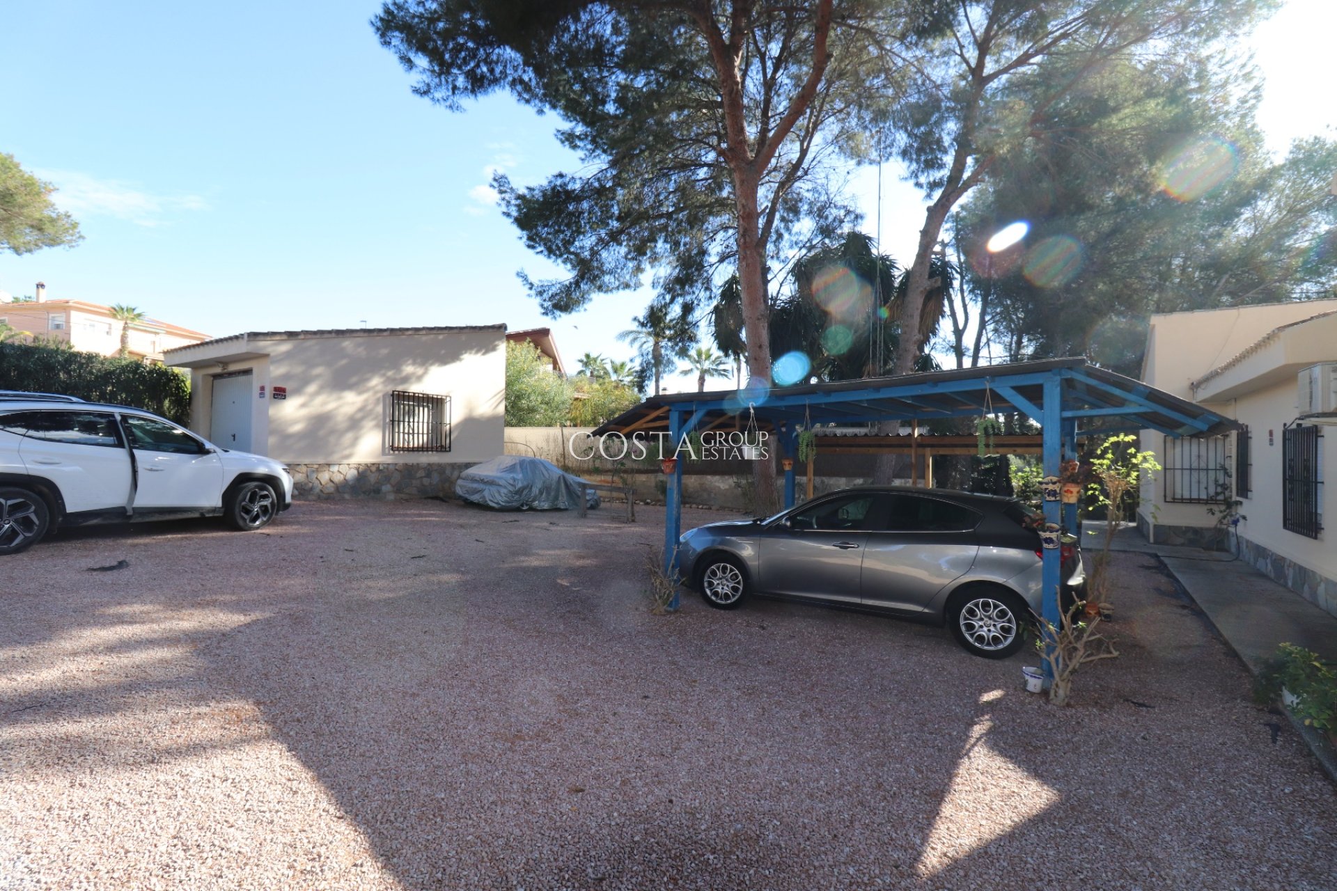 Herverkoop - Villa -
Algorfa - Castillo de montemar