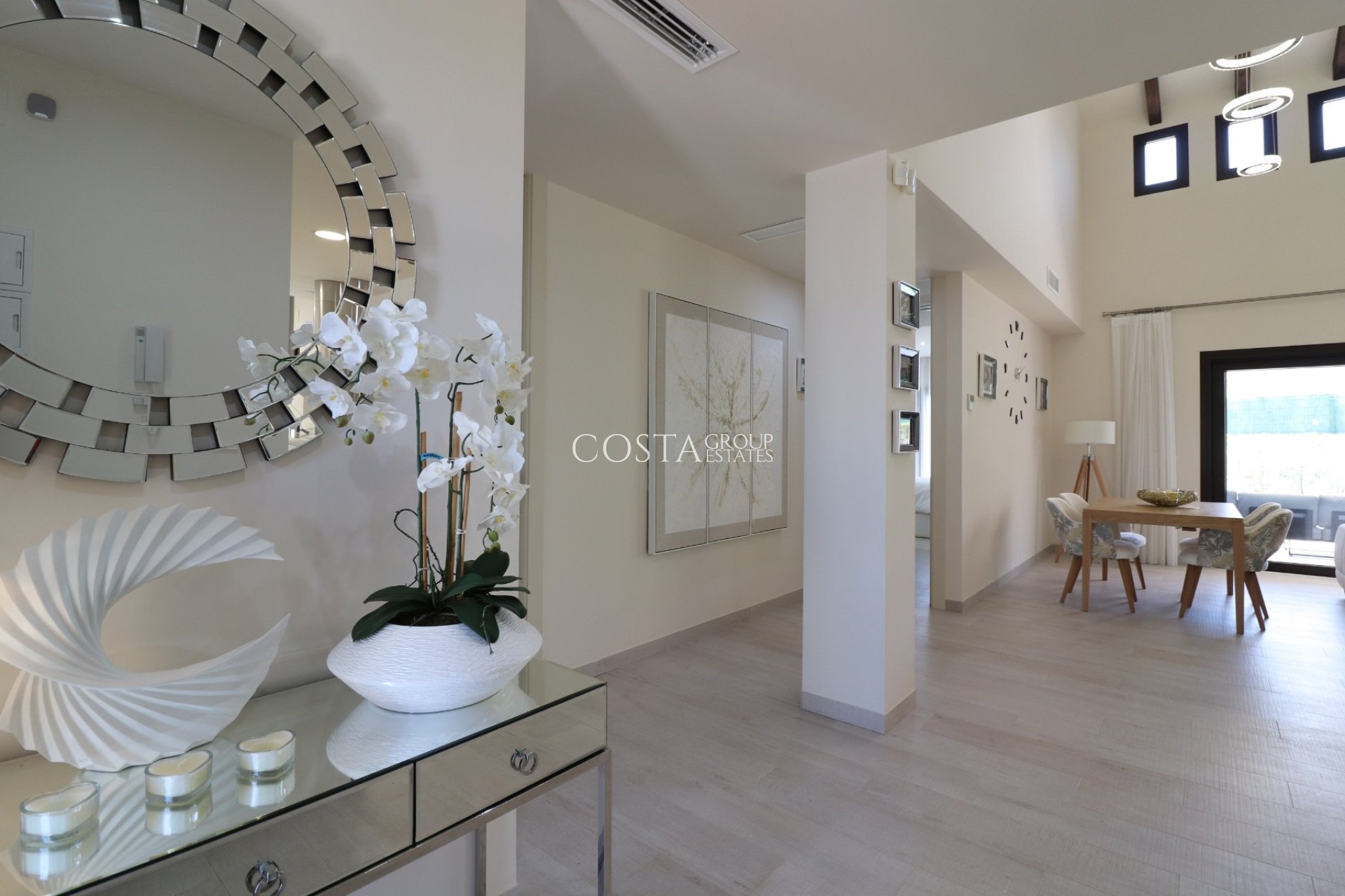 Herverkoop - Villa -
Algorfa - La Finca Golf Resort