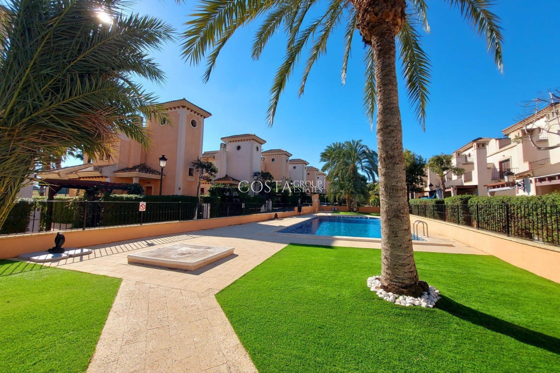 Herverkoop - Villa -
Algorfa - La Finca Golf