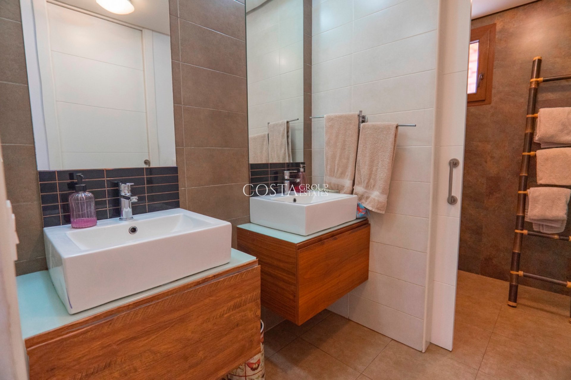 Herverkoop - Villa -
Algorfa - Lo Crispin