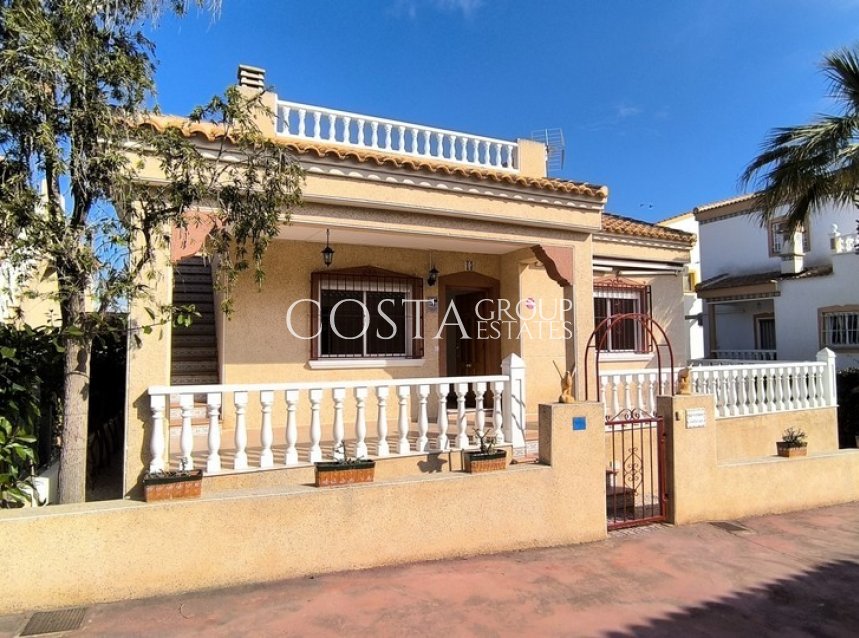 Herverkoop - Villa -
Algorfa - Montemar