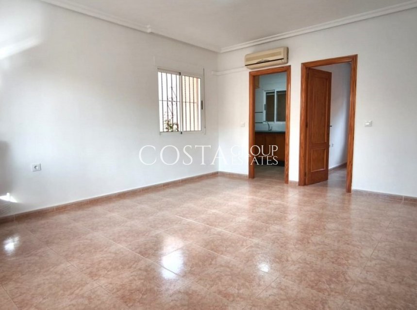Herverkoop - Villa -
Algorfa - Montemar