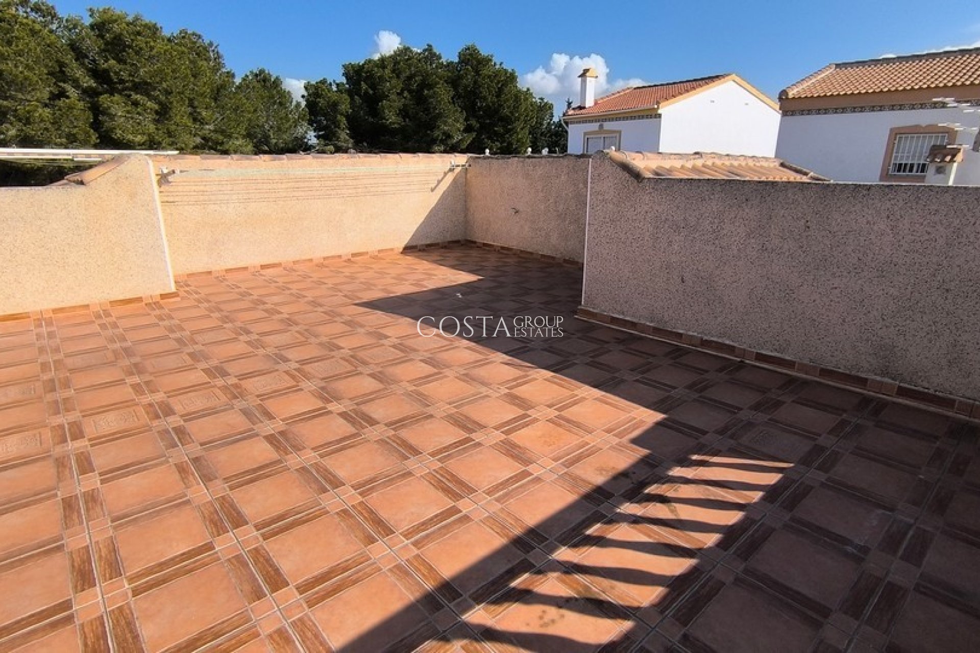 Herverkoop - Villa -
Algorfa - Montemar