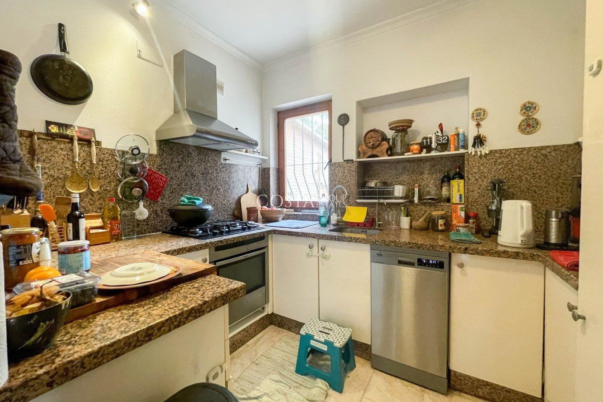 Herverkoop - Villa -
Algorfa - Montemar