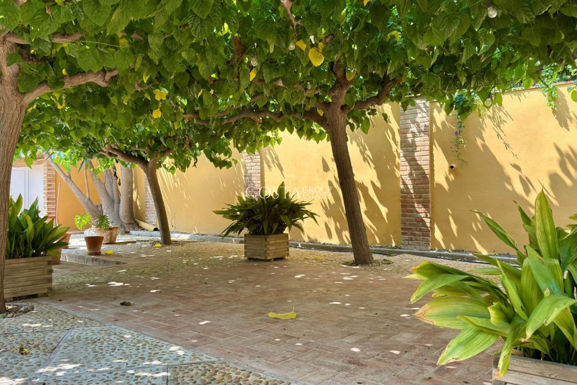 Herverkoop - Villa -
Alicante - Alicante Centro