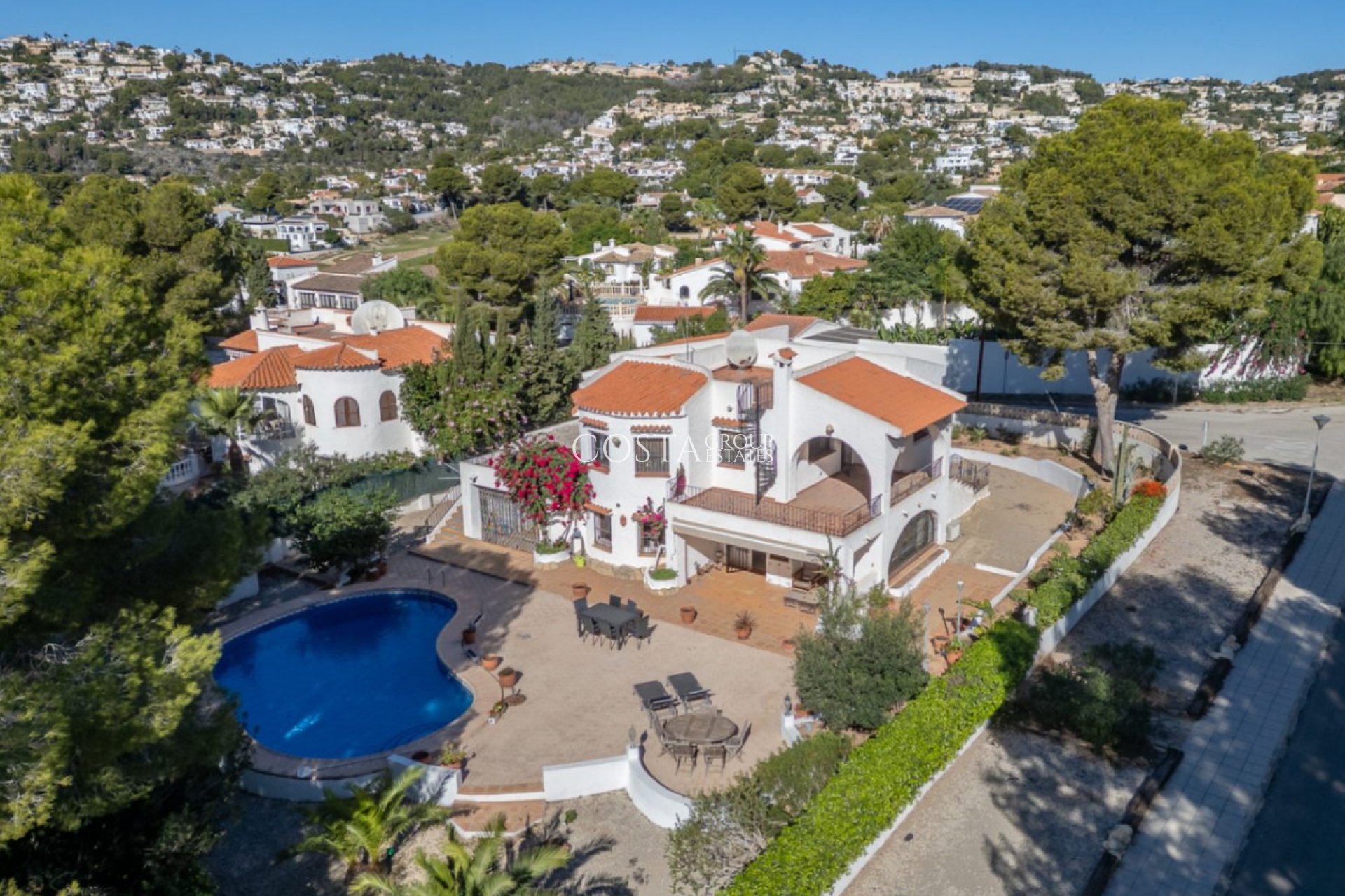 Herverkoop - Villa -
Alicante - Alicante Centro